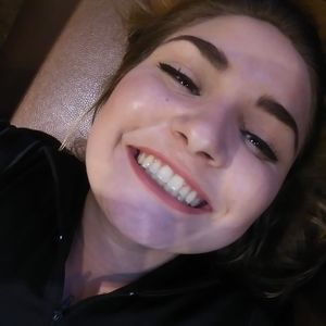 Meet your Posher, Zoe